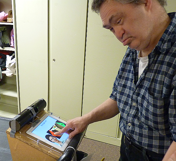a user tests a prompting system prototype 